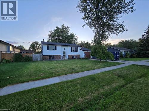 697 Ferndale Avenue, Fort Erie, ON 
