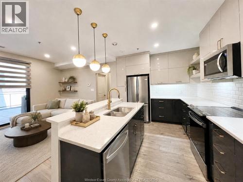531 PELISSIER STREET Unit# 203 , Windsor, Ontario N9A 4L2 4