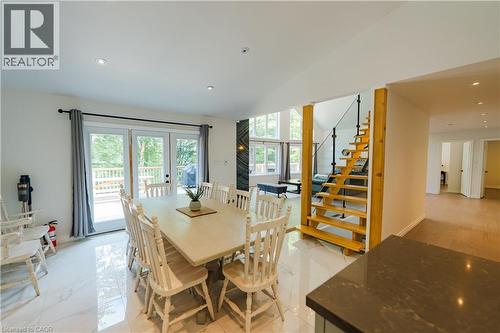 95 Chipmunk Lane, Magnetawan, ON - Indoor Photo Showing Dining Room