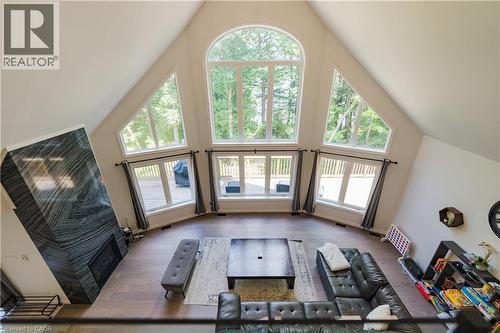95 Chipmunk Lane, Magnetawan, ON - Indoor Photo Showing Other Room