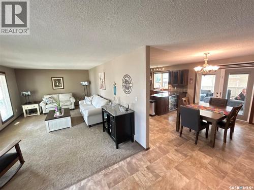 205 Schaefer Street, Richmound, SK - Indoor