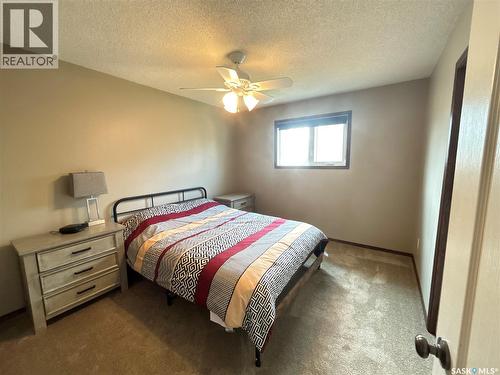 205 Schaefer Street, Richmound, SK - Indoor Photo Showing Bedroom