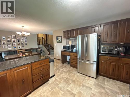205 Schaefer Street, Richmound, SK - Indoor Photo Showing Kitchen