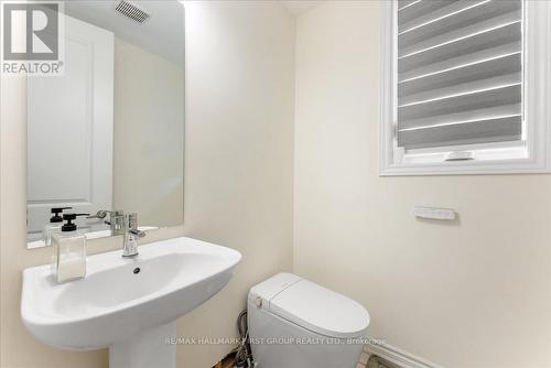 20 - 8 Wishing Well Lane, Otonabee-South Monaghan, ON - Indoor Photo Showing Bathroom
