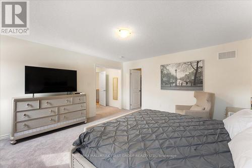 20 - 8 Wishing Well Lane, Otonabee-South Monaghan, ON - Indoor Photo Showing Bedroom