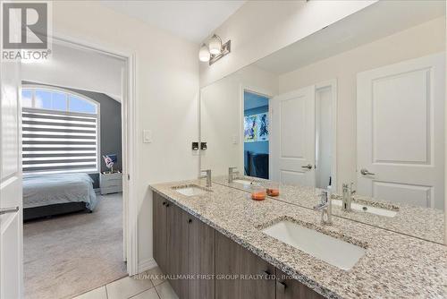 20 - 8 Wishing Well Lane, Otonabee-South Monaghan, ON - Indoor Photo Showing Bathroom