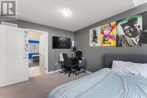 20 - 8 Wishing Well Lane, Otonabee-South Monaghan, ON - Indoor Photo Showing Bedroom