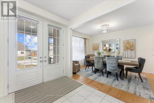 20 - 8 Wishing Well Lane, Otonabee-South Monaghan, ON - Indoor Photo Showing Dining Room