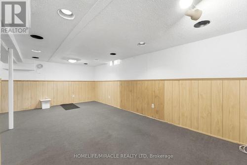 23 Heatherdale Place, Hamilton, ON - Indoor Photo Showing Other Room