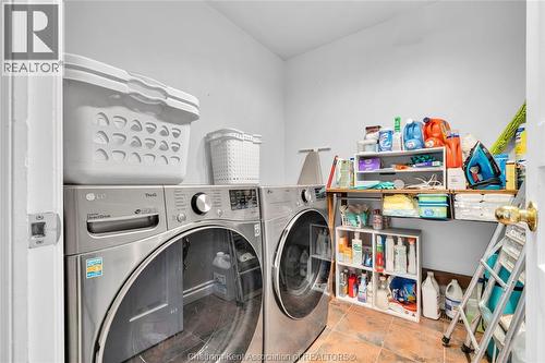 4979 Lambton Line, Dawn-Euphemia, ON - Indoor Photo Showing Laundry Room