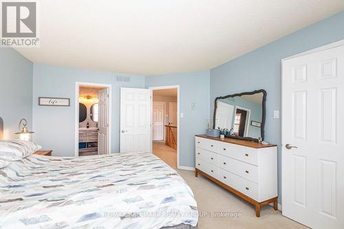 55 Jardin Private, Ottawa, ON - Indoor Photo Showing Bedroom