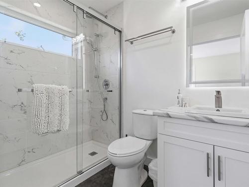 6837 Highway 3, Hunts Point, NS - Indoor Photo Showing Bathroom