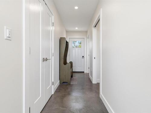 6837 Highway 3, Hunts Point, NS - Indoor Photo Showing Other Room