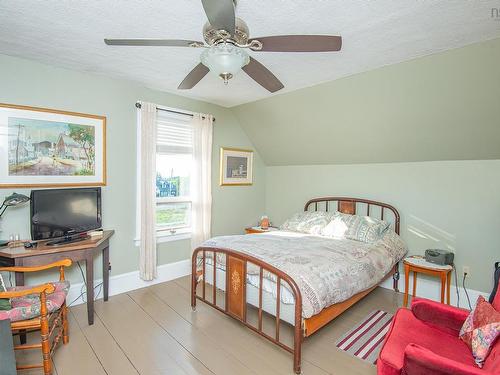 2118 Highway 1, Grosses Coques, NS - Indoor Photo Showing Bedroom