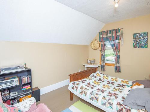 2118 Highway 1, Grosses Coques, NS - Indoor Photo Showing Bedroom