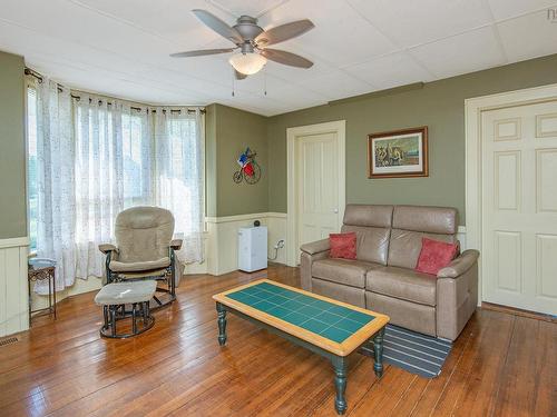 2118 Highway 1, Grosses Coques, NS - Indoor Photo Showing Living Room