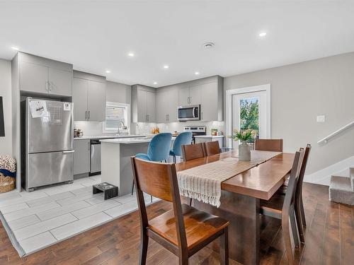 28 Pine Grove Drive, Halifax, NS - Indoor Photo Showing Dining Room