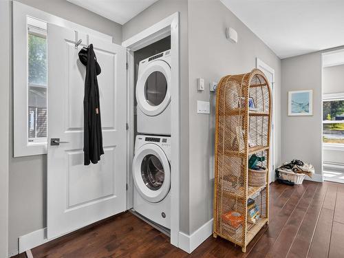 28 Pine Grove Drive, Halifax, NS - Indoor Photo Showing Laundry Room