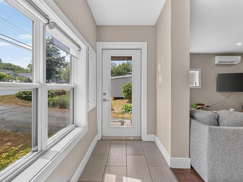 28 Pine Grove Drive, Halifax, NS - Indoor Photo Showing Other Room
