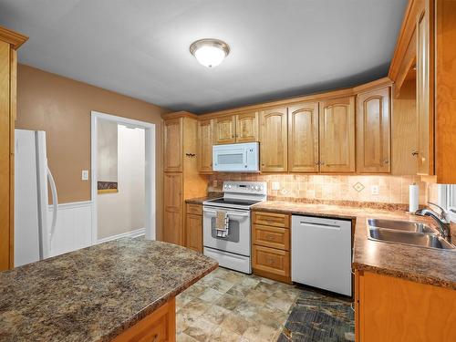 58 Skyview Drive, Charlottetown, PE - Indoor Photo Showing Kitchen With Double Sink