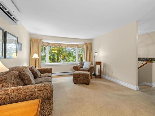 58 Skyview Drive, Charlottetown, PE - Indoor Photo Showing Living Room