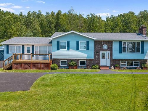 14 Egerton Street  Trenton, NS B0K 1X0