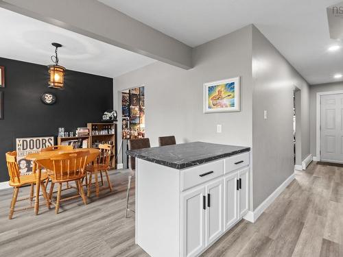 3 Osborne Avenue, Dartmouth, NS - Indoor