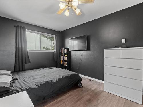 3 Osborne Avenue, Dartmouth, NS - Indoor Photo Showing Bedroom