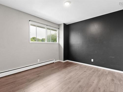 3 Osborne Avenue, Dartmouth, NS - Indoor Photo Showing Other Room