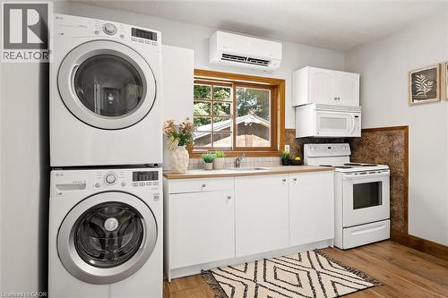 714 Frederick Street, Kitchener, ON - Indoor Photo Showing Laundry Room