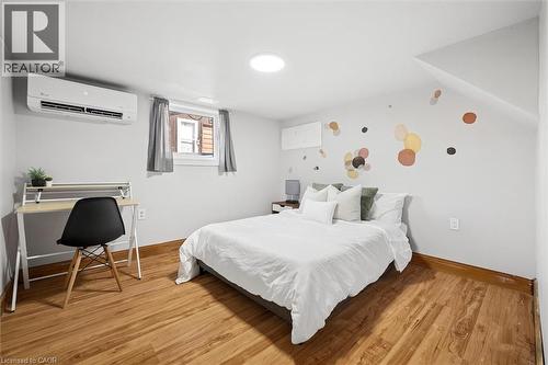714 Frederick Street, Kitchener, ON - Indoor Photo Showing Bedroom