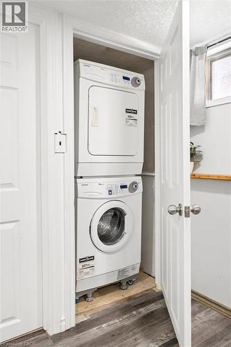 714 Frederick Street, Kitchener, ON - Indoor Photo Showing Laundry Room