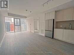 1002 - 357 KING STREET W Toronto, ON M5V 0S7