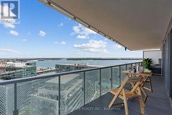 1901 - 15 QUEENS QUAY E  Toronto, ON M5E 0A5