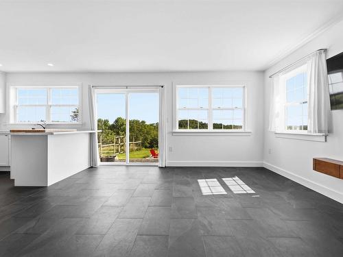 1368 Highway 208, Simpsons Corner, NS - Indoor