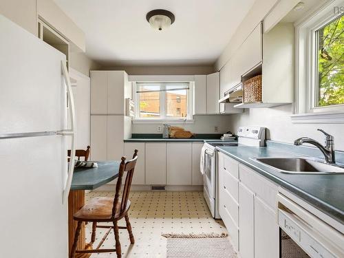 104 Joffre Street, Dartmouth, NS - Indoor Photo Showing Kitchen