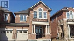 123 HUGUENOT ROAD Oakville, ON L6H 0M3