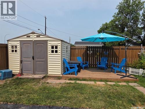 304 4Th Avenue Se, Swift Current, SK - Outdoor