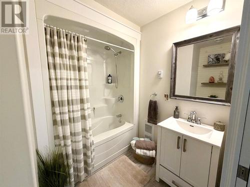 7 Simon Drive, Stephenville, NL - Indoor Photo Showing Bathroom