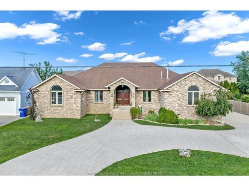 376 Elmstead Road, Lakeshore, ON 