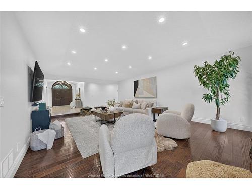 376 Elmstead Road, Lakeshore, ON 