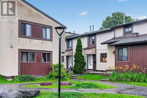 1335 BETHAMY LANE  Ottawa, ON K1J 8P3