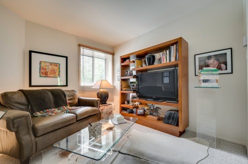 Office - A-760 Ch. Des Trois-Villages, Piedmont, QC - Indoor Photo Showing Living Room