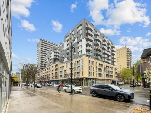 Entry - 759-1414 Rue Chomedey, Montréal (Ville-Marie), QC - Outdoor With Facade