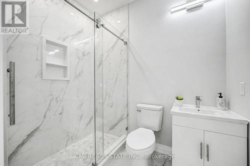 75 Kenilworth Avenue, Toronto, ON - Indoor Photo Showing Bathroom