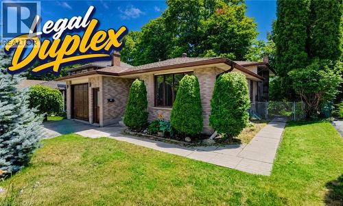 Great curb appeal and nice landscaping. - 197 Southwood Drive, Kitchener, ON - Outdoor