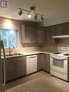 692 LINCOLN ROAD Windsor, ON N8Y 2G7