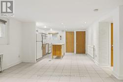 LOWER-A - 321 PALMERSTON BOULEVARD Toronto, ON M6G 2N5