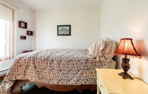 Chambre à coucher - 8 Ch. Renaud, Les Îles-De-La-Madeleine, QC - Indoor Photo Showing Bedroom
