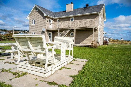 Cour - 8 Ch. Renaud, Les Îles-De-La-Madeleine, QC - Outdoor